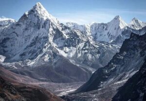 View on the 3 Pass trek